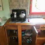 Rosa The Cosy - Gypsy Wagon - Shepherds Hut, River Views Off-grid Eco Living بيدروغاو غراندي